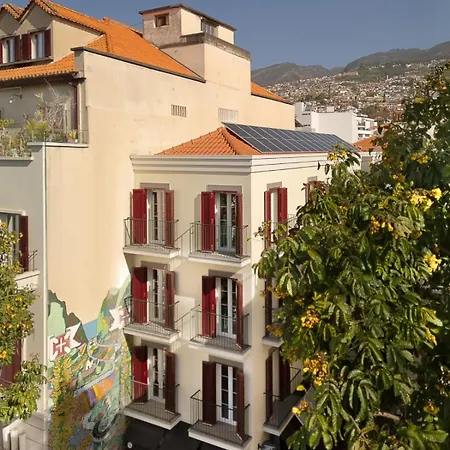 Apartamento Safira 201 *
